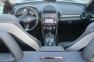 Voertuigafbeelding 9