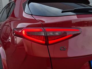 Voertuigafbeelding 14