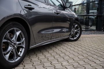 Voertuigafbeelding 8