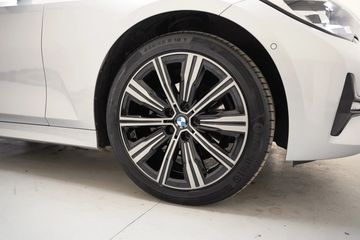 Voertuigafbeelding 30