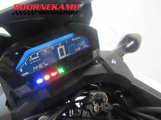 Voertuigafbeelding 6