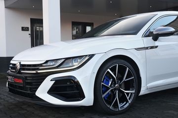 Voertuigafbeelding 6