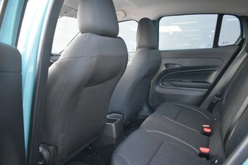 Voertuigafbeelding 9