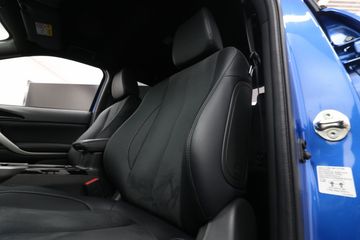 Voertuigafbeelding 13