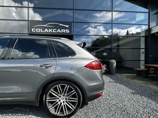 Voertuigafbeelding 12