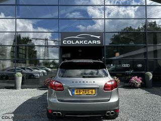 Voertuigafbeelding 5