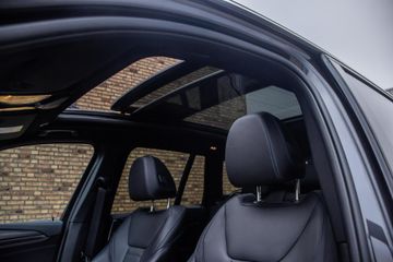 Voertuigafbeelding 11