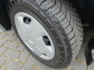 Voertuigafbeelding 13