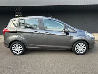 Voertuigafbeelding 6