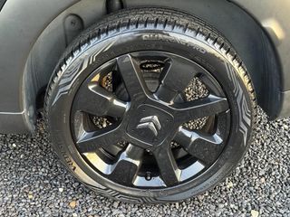 Voertuigafbeelding 23