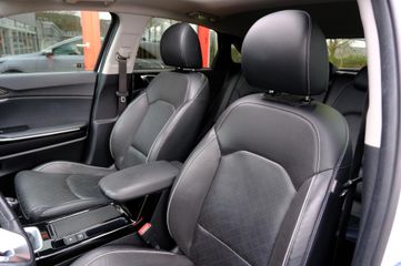 Voertuigafbeelding 26