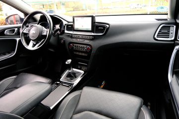 Voertuigafbeelding 4