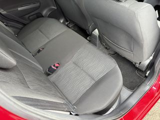 Voertuigafbeelding 27