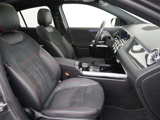 Voertuigafbeelding 42