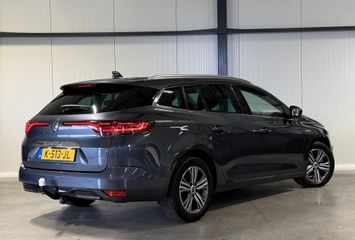 Voertuigafbeelding 2