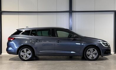 Voertuigafbeelding 6