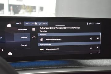 Voertuigafbeelding 17