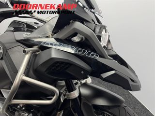 Voertuigafbeelding 18