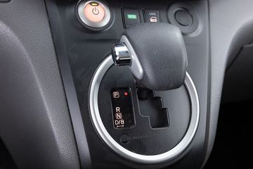 Voertuigafbeelding 13