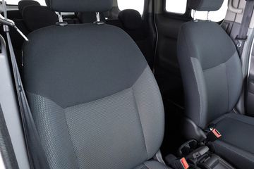 Voertuigafbeelding 4