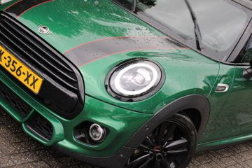 Voertuigafbeelding 8