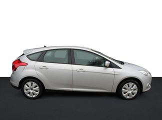 Voertuigafbeelding 3