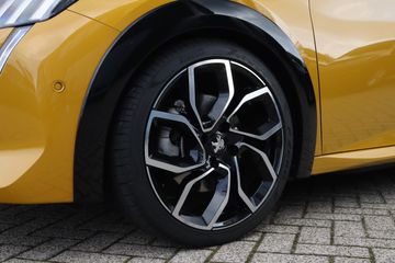 Voertuigafbeelding 7