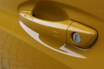 Voertuigafbeelding 8