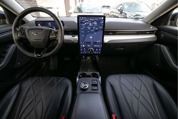 Voertuigafbeelding 14