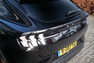 Voertuigafbeelding 29