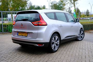 Voertuigafbeelding 2