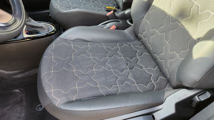 Voertuigafbeelding 12