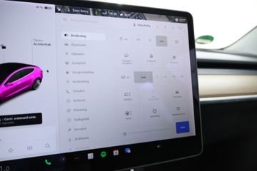 Voertuigafbeelding 18