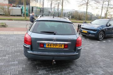 Voertuigafbeelding 6