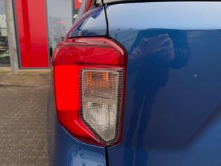 Voertuigafbeelding 7