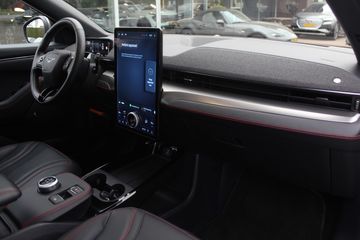 Voertuigafbeelding 13