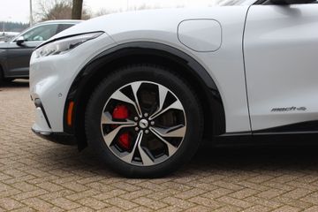 Voertuigafbeelding 14