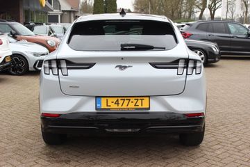 Voertuigafbeelding 15