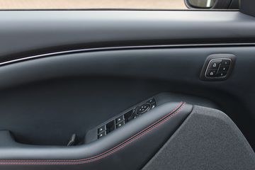 Voertuigafbeelding 30