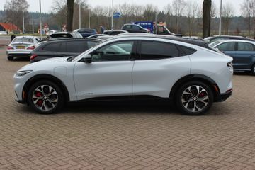 Voertuigafbeelding 7