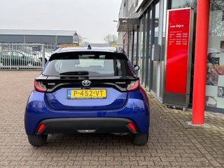 Voertuigafbeelding 3