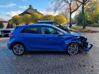 Voertuigafbeelding 6