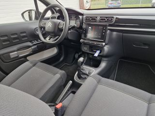 Voertuigafbeelding 7