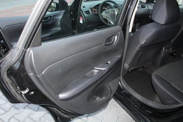 Voertuigafbeelding 17