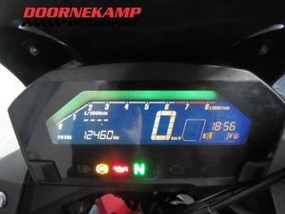 Voertuigafbeelding 6