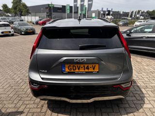 Voertuigafbeelding 11