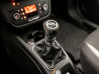 Voertuigafbeelding 9