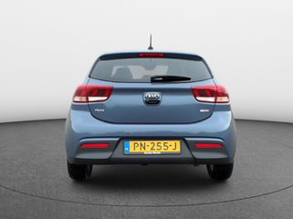 Voertuigafbeelding 6