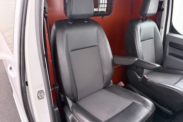 Voertuigafbeelding 14