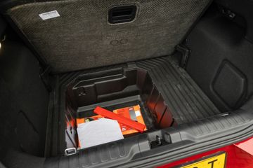 Voertuigafbeelding 19